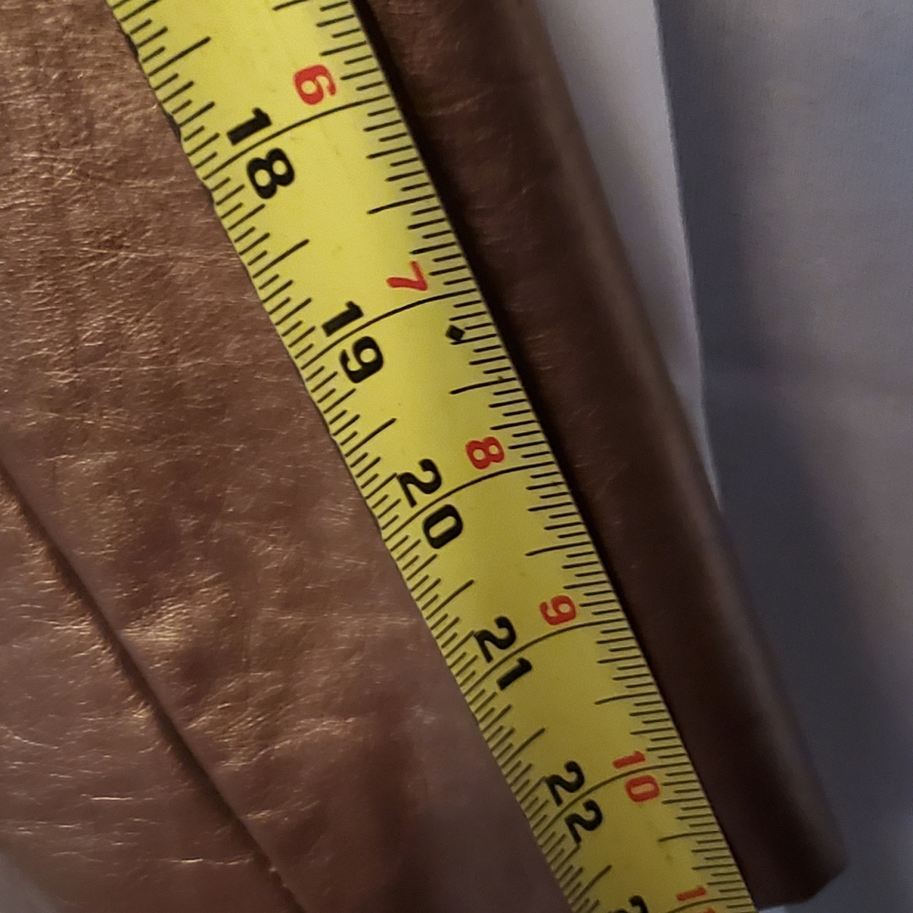 Leather jacket - Picture 7 of 8